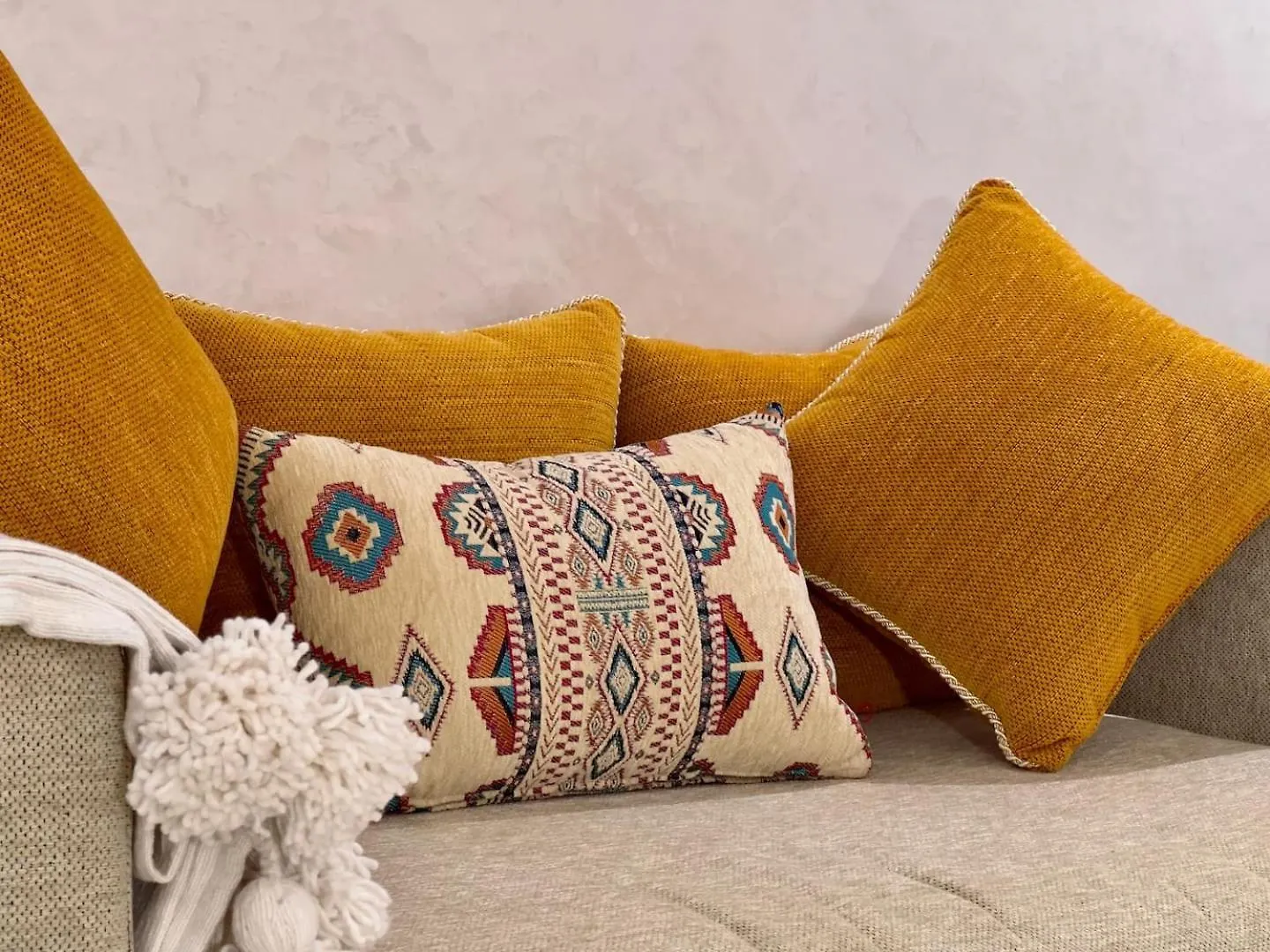 Appartement Tafoukt, Modern Berber Condo Agadir Maroc